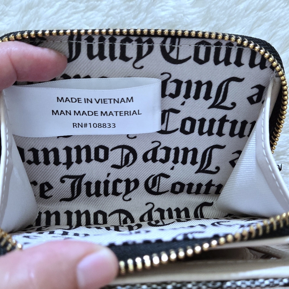 Juicy🍊 Couture "Freshly Picked" Small Zip Around Wallet - NWT - Picture 13 of 16
